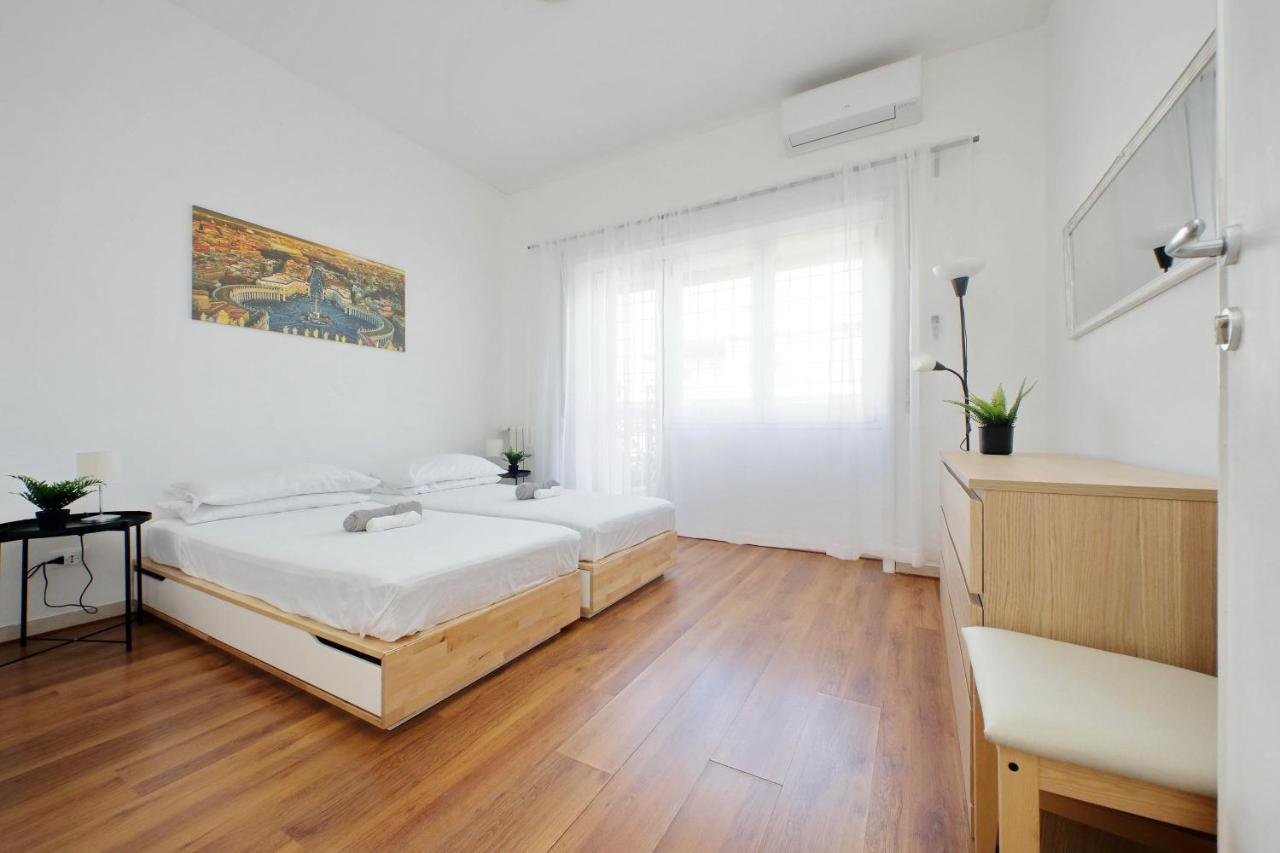 Zucchi Rooms Rome Exterior photo